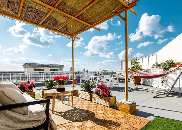 City Center, Sea View, Big Private Tarrace
